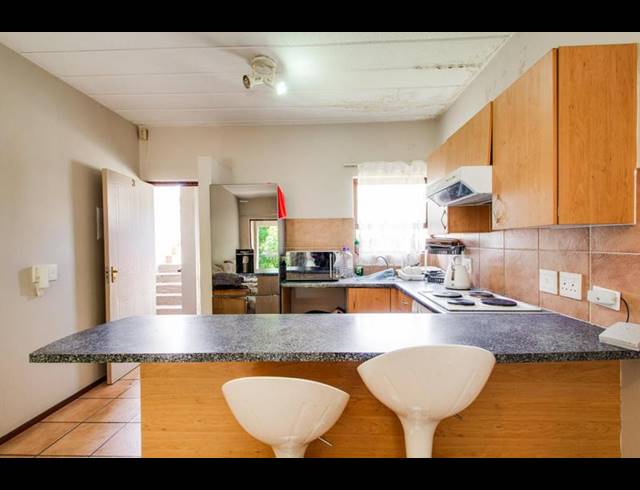 1 BEDROOM APARTMENT FOR SALE IN PAULSHOF